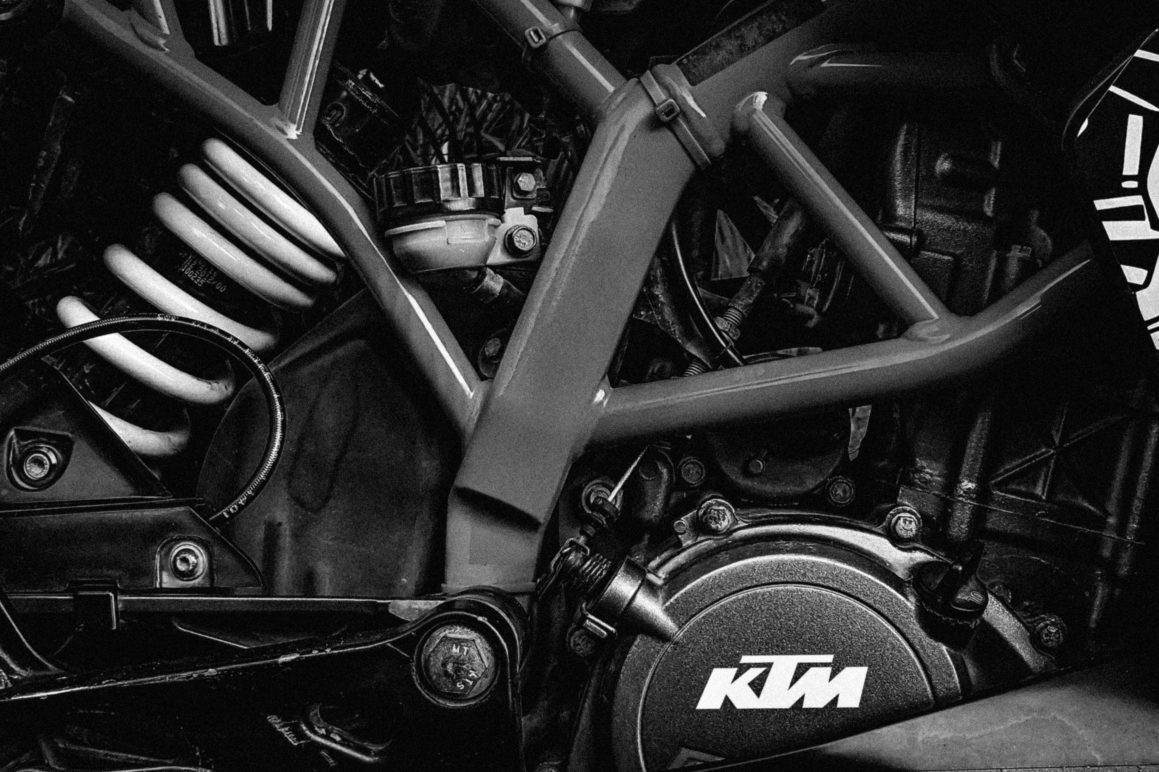 KTM 790 Duke Redesign Leaked, TVS Factory Stunt Bike Project Advances, Chris Carr Leads AFT